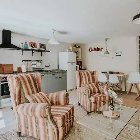 Apartamento 1880 Haros Old Town House Exterior foto